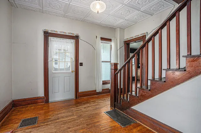 $189,900 | 361 West Allegan Street, Otsego, MI 49078