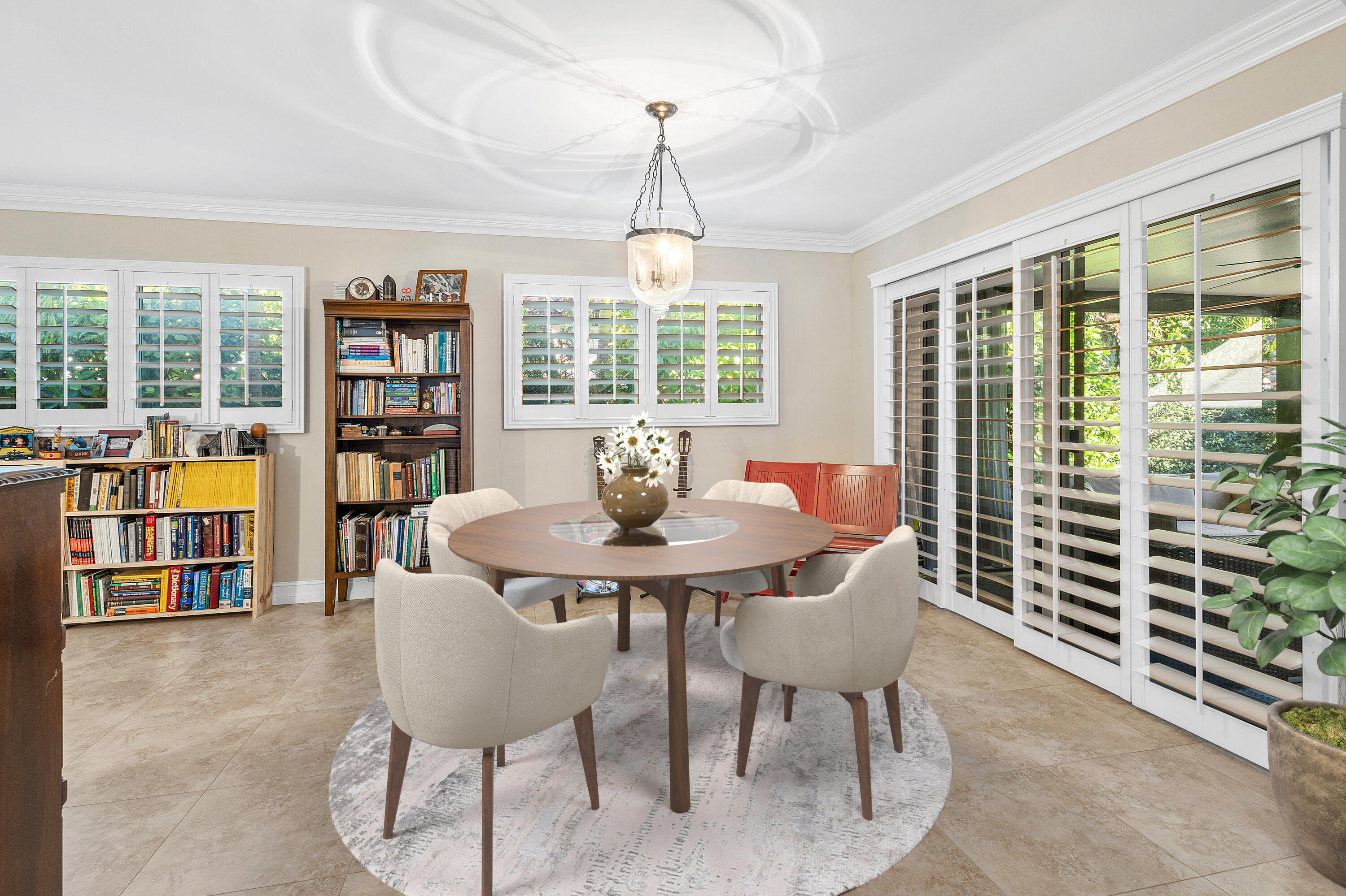 770 Northwest 3rd Avenue Boca Raton, FL 33432 - Photo 18 of 45 Dining VR staging