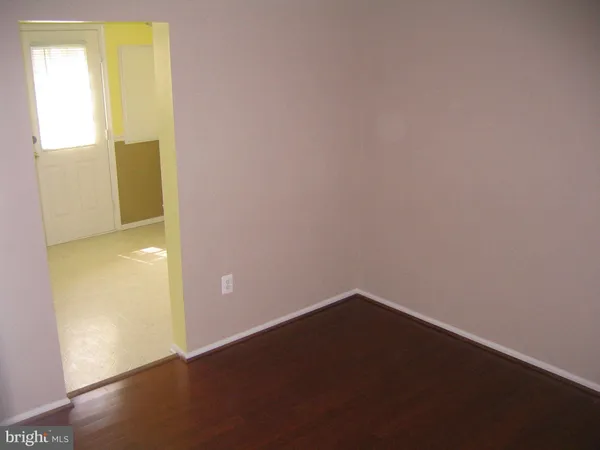 $1,850 | 8444 Georgian Court, Manassas, VA 20110