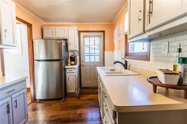 $160,000 | 50 Oberlin Street, Irondequoit, NY 14622