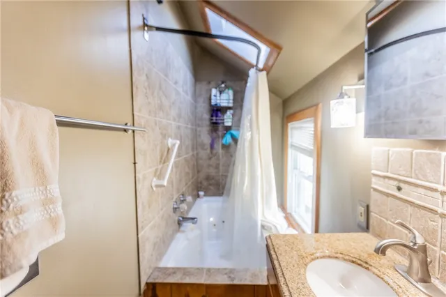 $160,000 | 50 Oberlin Street, Irondequoit, NY 14622