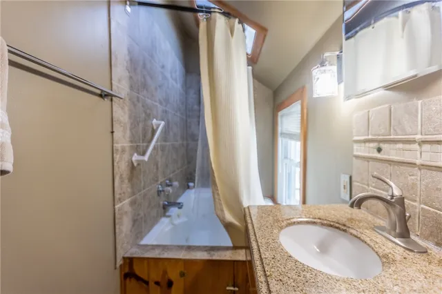 $160,000 | 50 Oberlin Street, Irondequoit, NY 14622