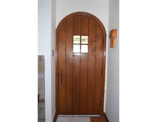 262 Emerson Road Pittsburgh, PA 15209 - Photo 4 of 13 Interior Space/Layout. Beautiful arched solid wood front door.
