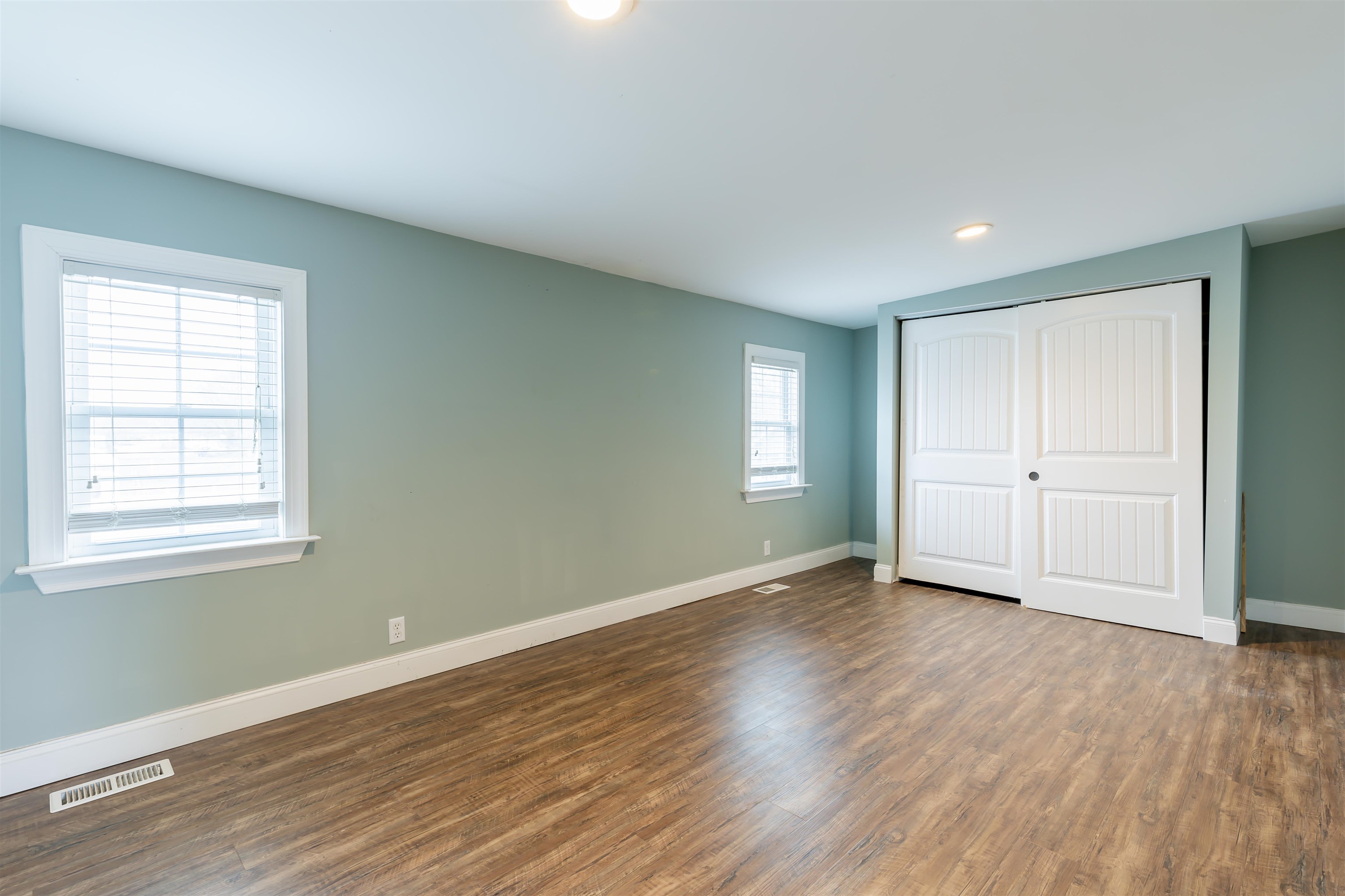 106 Walsh Avenue Rio Grande, NJ 08242 - Photo 16 of 38 Gallery Image 16