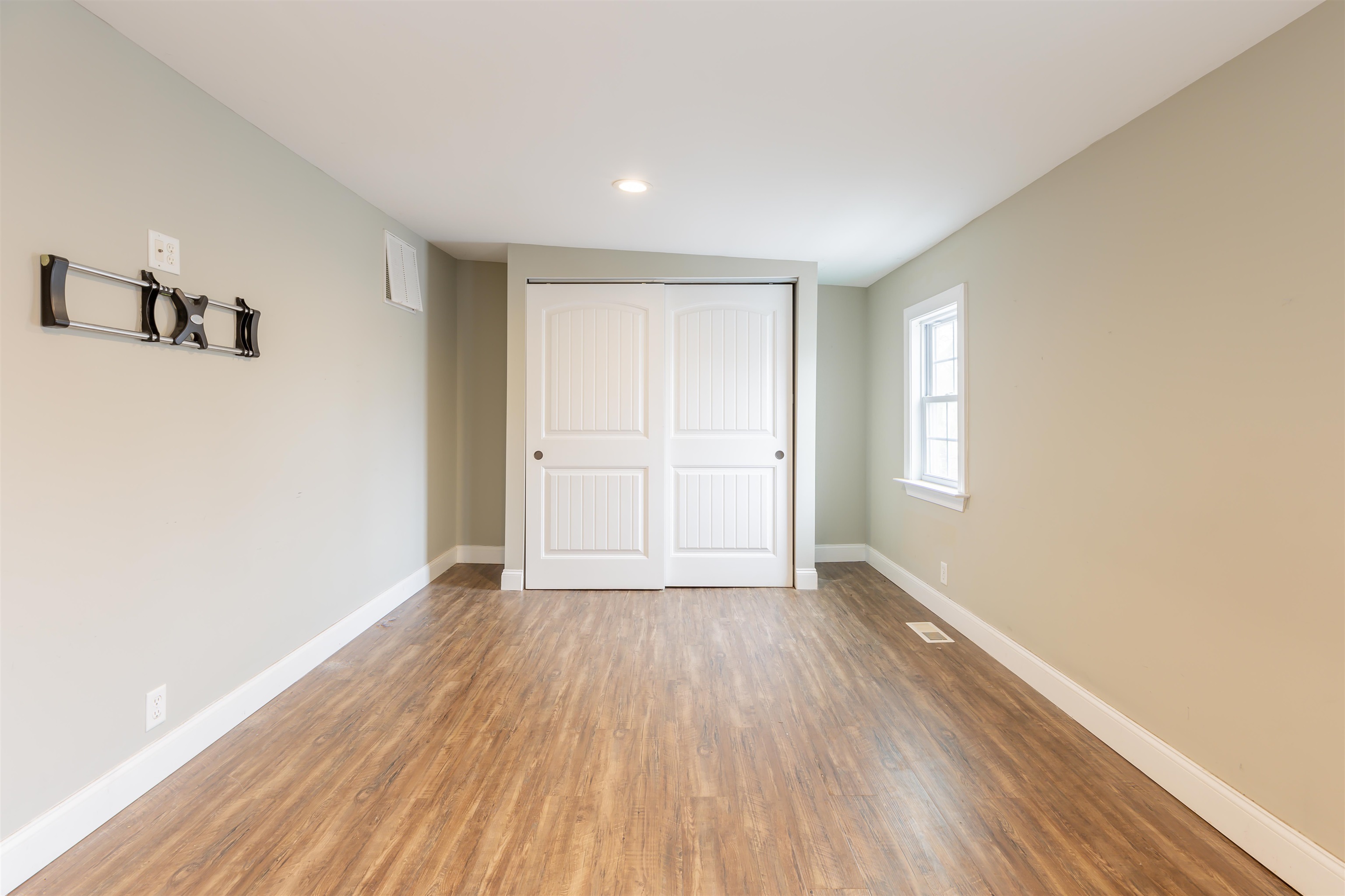 106 Walsh Avenue Rio Grande, NJ 08242 - Photo 8 of 38 Gallery Image 8