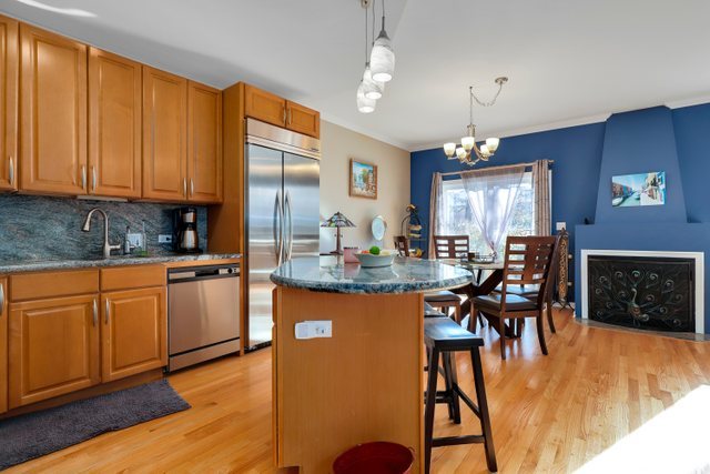 3305 Old Glenview Road, Unit D Wilmette, IL 60091 - Photo 5 of 33