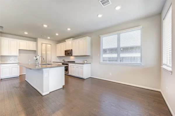 $2,450 | 9618 Eastern Sky Lane, Richmond, TX 77406