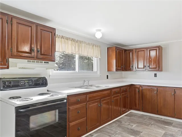 $265,000 | 20 Court Street, South Waverly, PA 18840