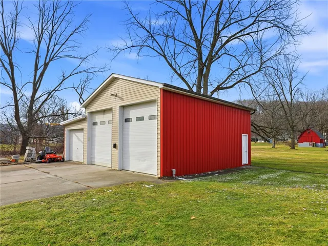 $265,000 | 20 Court Street, South Waverly, PA 18840