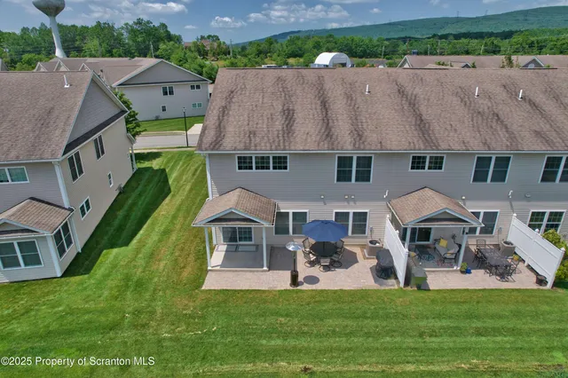 $379,000 | 233 Shadow Wood Circle, Archbald, PA 18403