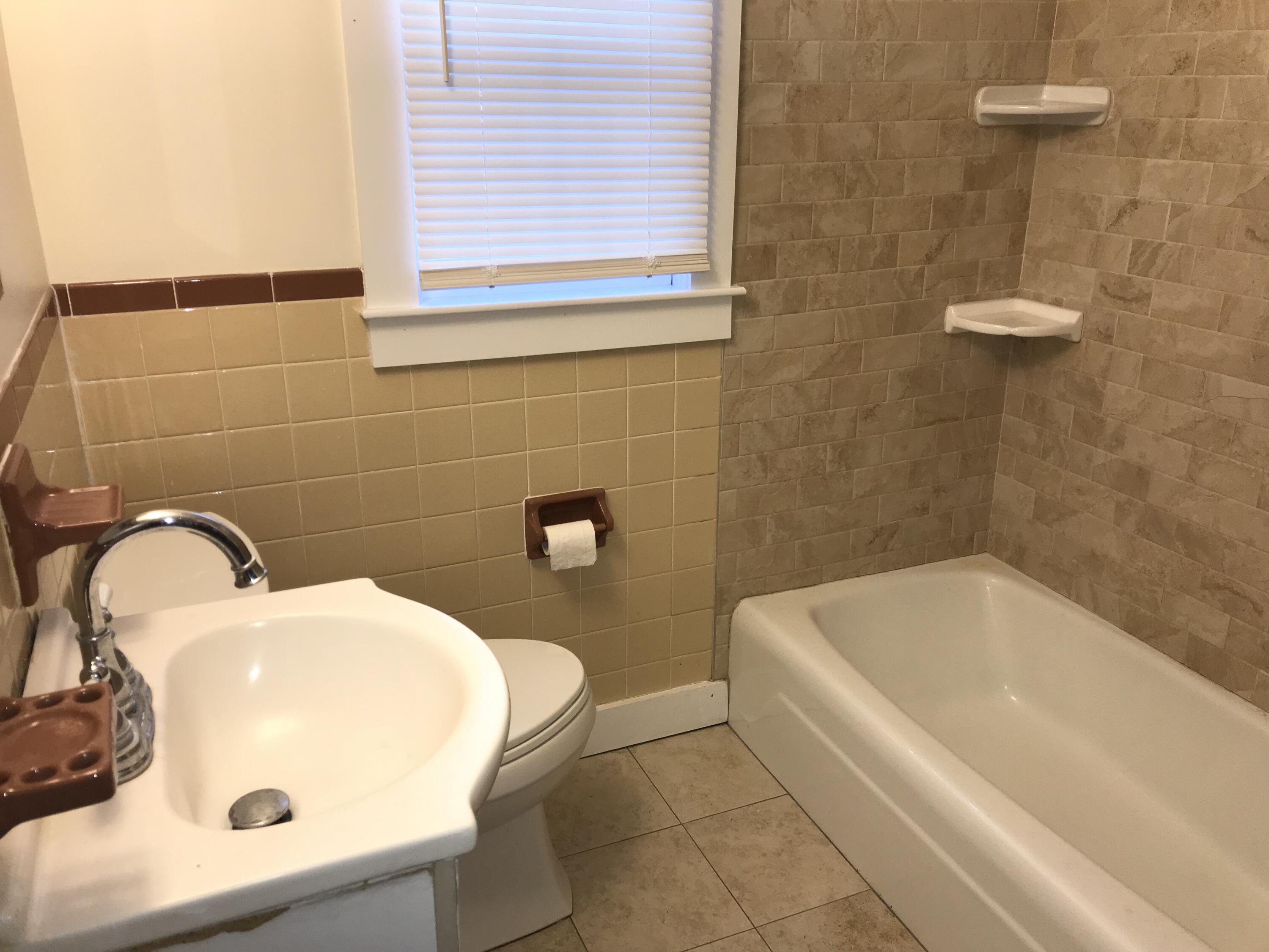 15 Mayflower Road West Yarmouth, MA 02673 - Photo 11 of 23 IMG_3582