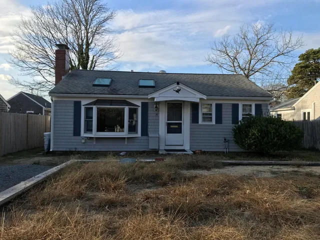 $550,000 | 15 Mayflower Road, West Yarmouth, MA 02673