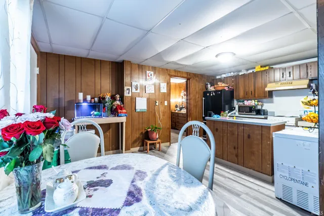 $234,900 | 804 North Harrison Street, Syracuse, IN 46567