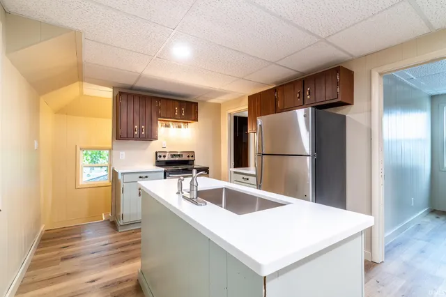 $234,900 | 804 North Harrison Street, Syracuse, IN 46567