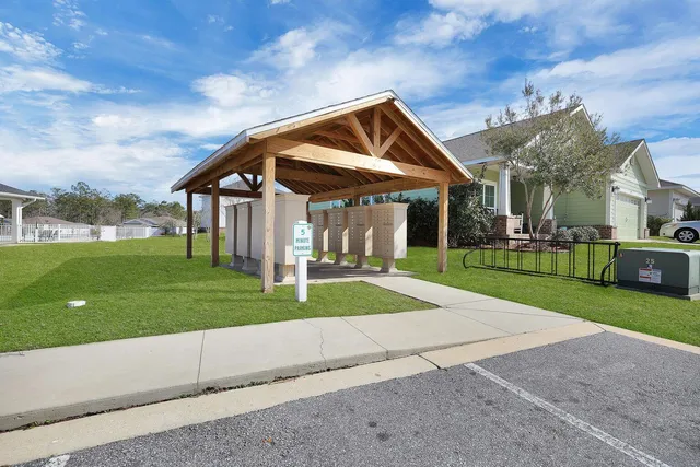 $325,000 | 477 Marquis Way, Freeport, FL 32439