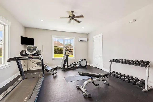 $325,000 | 477 Marquis Way, Freeport, FL 32439