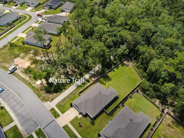 $325,000 | 477 Marquis Way, Freeport, FL 32439