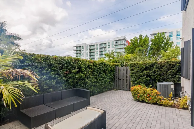 $4,650 | 10590 Northwest 78th Terrace, Unit 10590, Doral, FL 33178