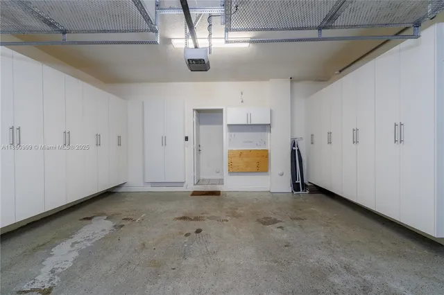 $4,650 | 10590 Northwest 78th Terrace, Unit 10590, Doral, FL 33178