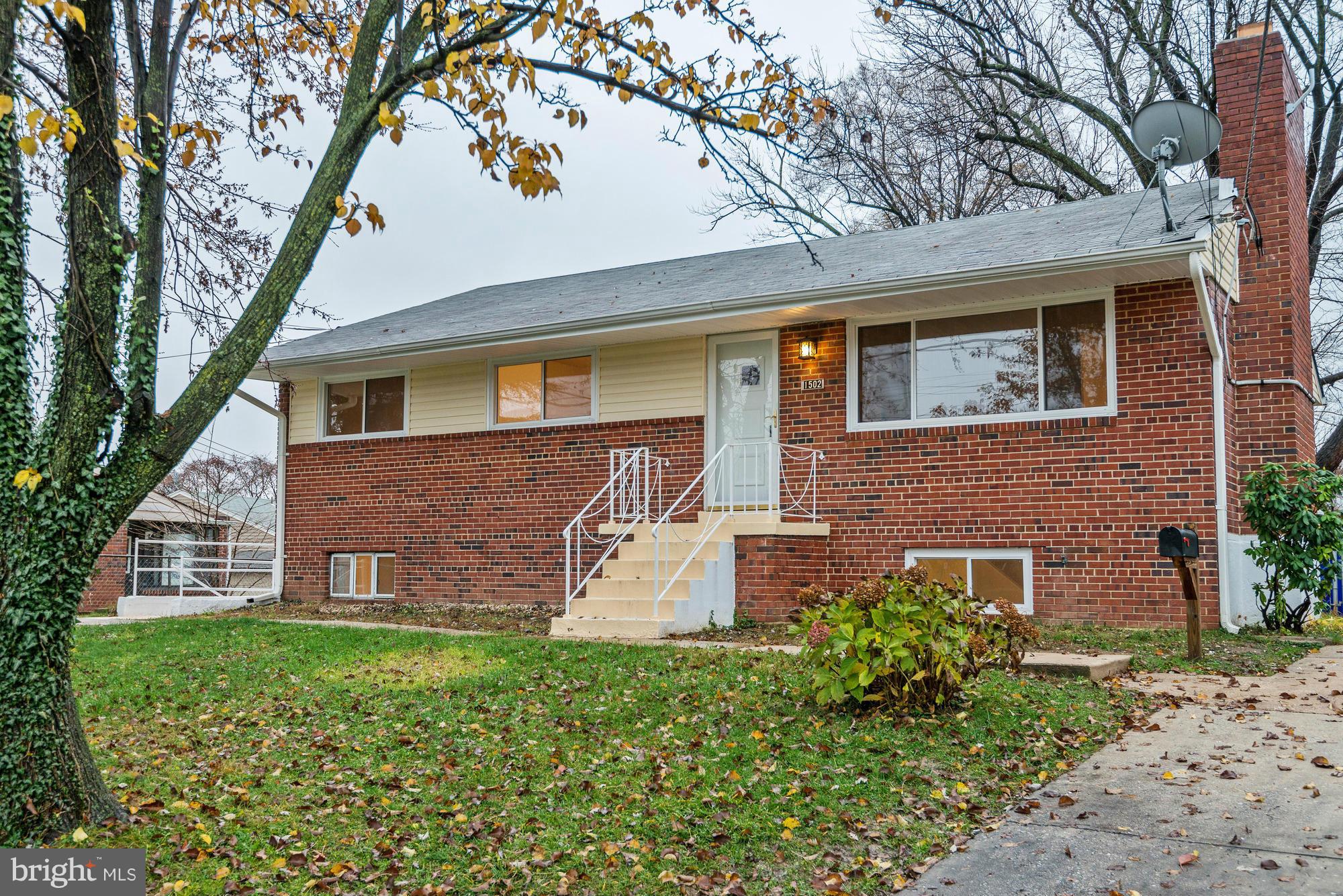 1502 University Boulevard West Silver Spring, MD 20902 - Photo 17 of 17 Exterior (Front)