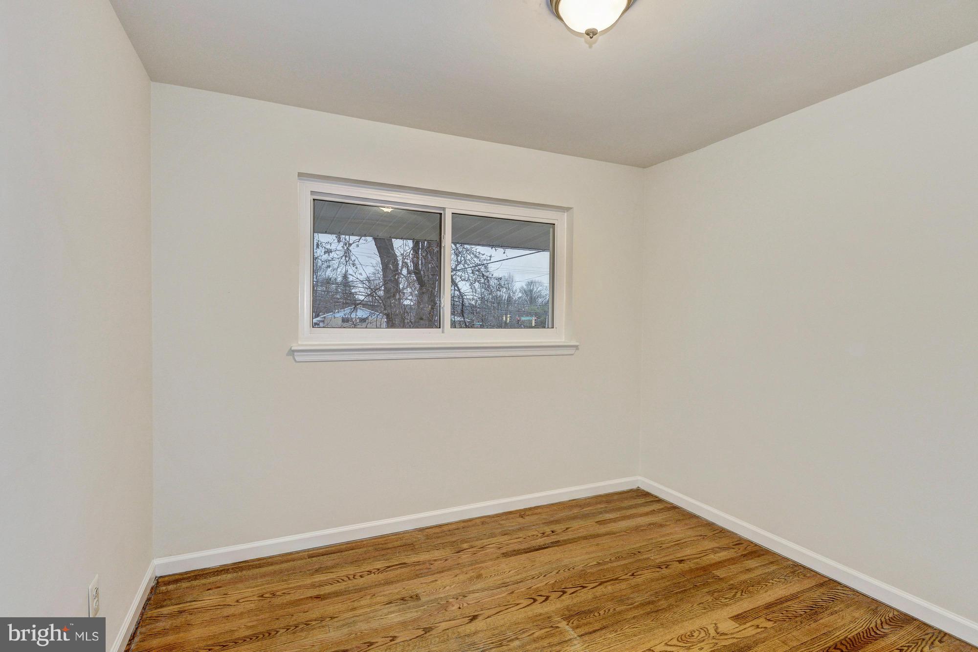 1502 University Boulevard West Silver Spring, MD 20902 - Photo 10 of 17 Bedroom 3