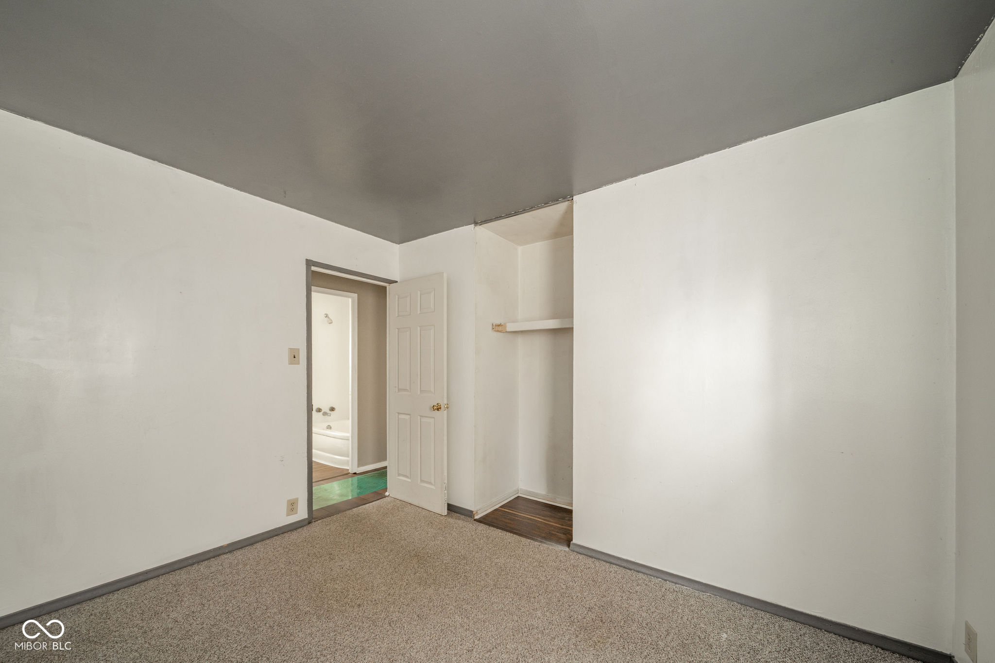 2742 Apache Drive Anderson, IN 46012 - Photo 12 of 24