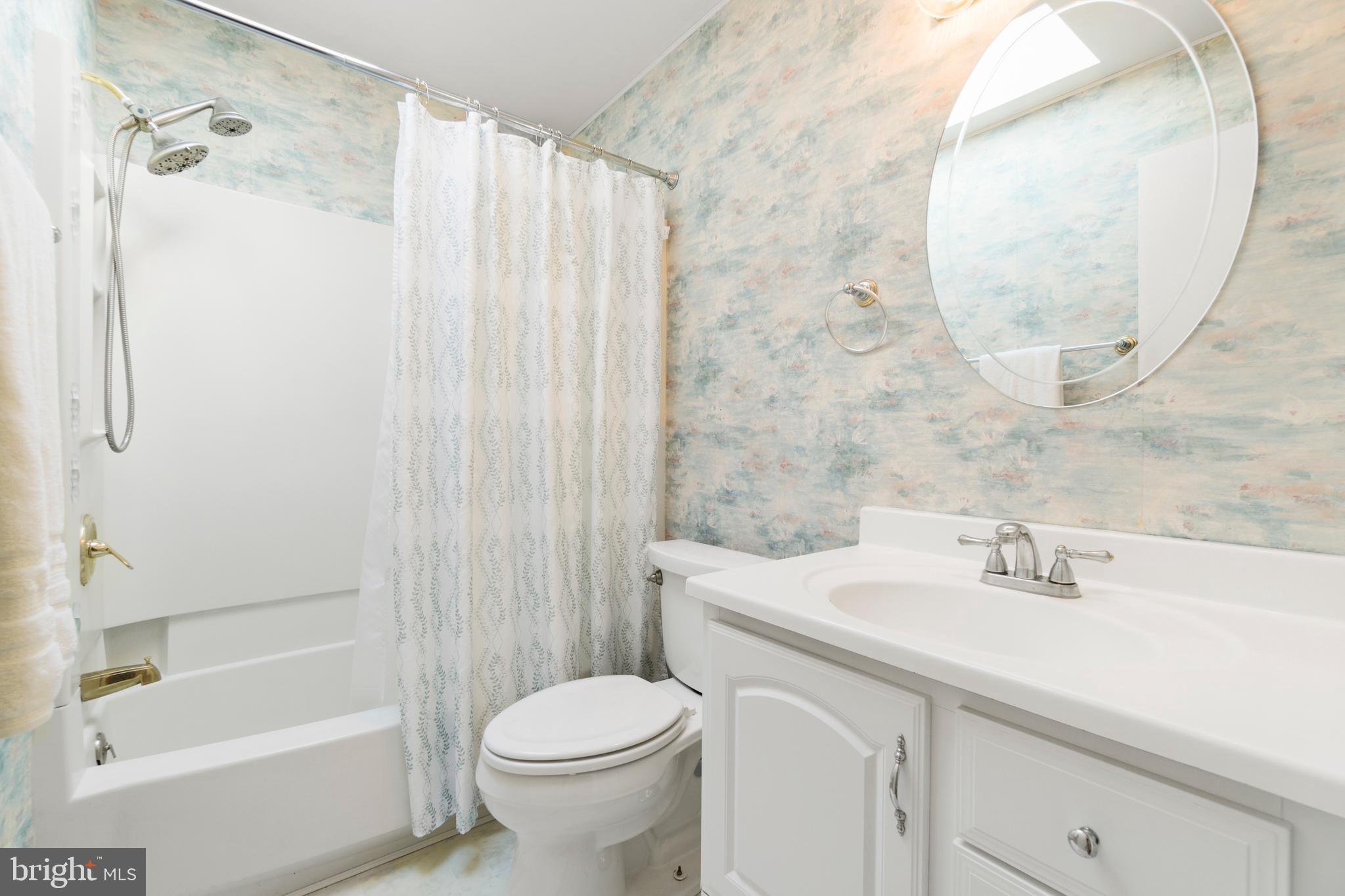 215 Hutton Street Gaithersburg, MD 20877 - Photo 14 of 36