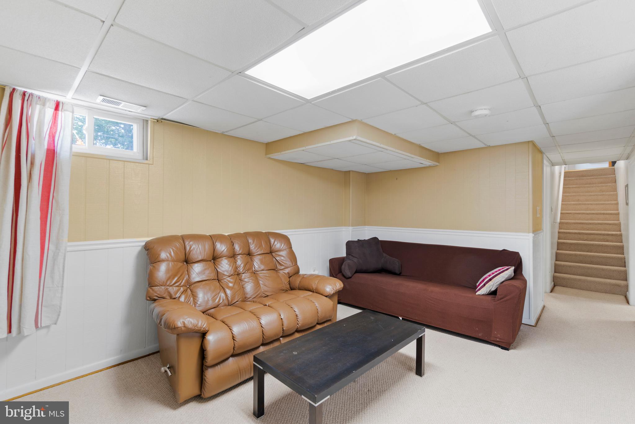 215 Hutton Street Gaithersburg, MD 20877 - Photo 20 of 36