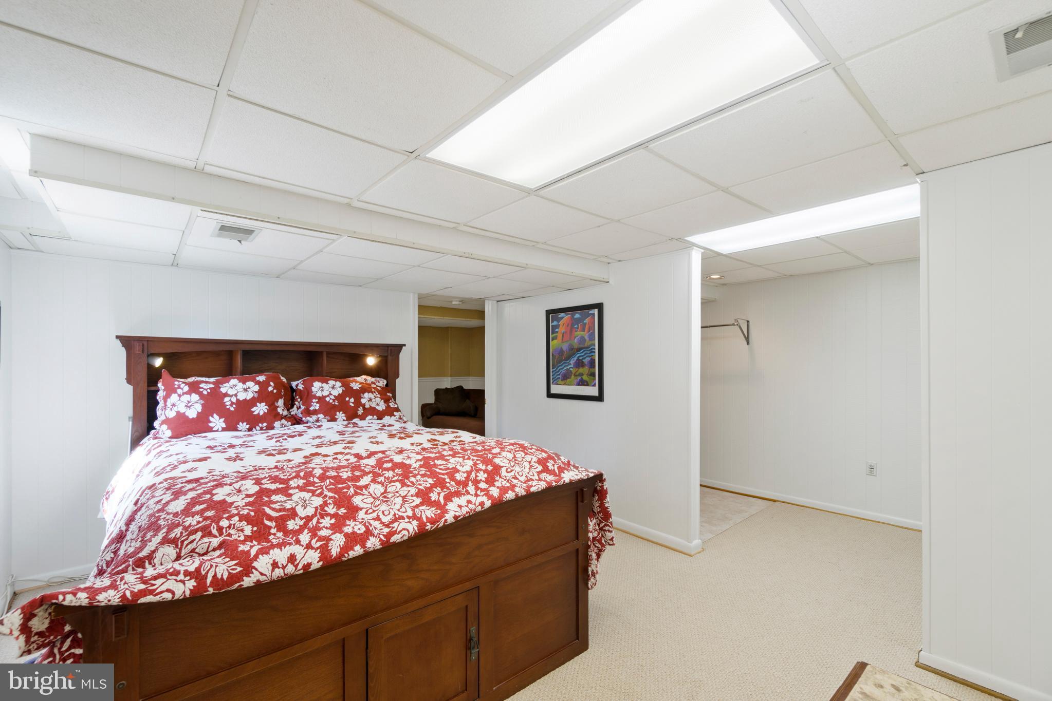 215 Hutton Street Gaithersburg, MD 20877 - Photo 22 of 36