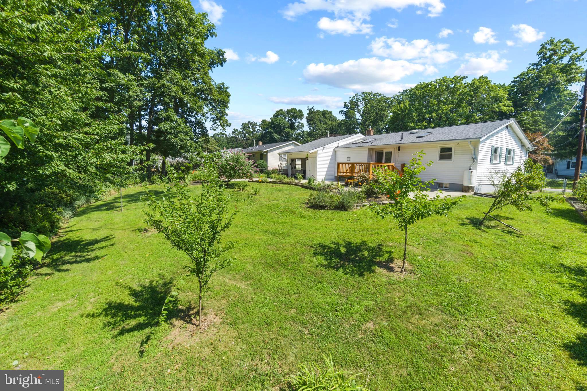 215 Hutton Street Gaithersburg, MD 20877 - Photo 27 of 36