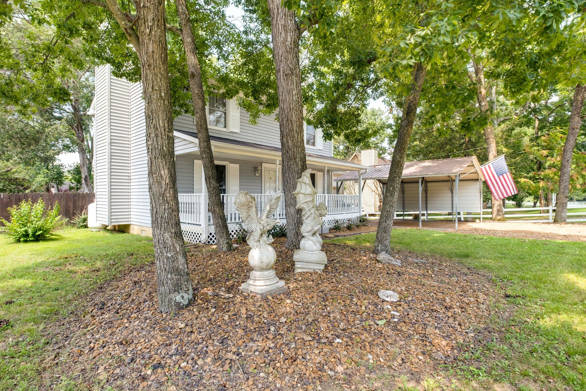 2445 Nonaville Road Mount Juliet, TN 37122 - Photo 5 of 29 a front view of a house with garden