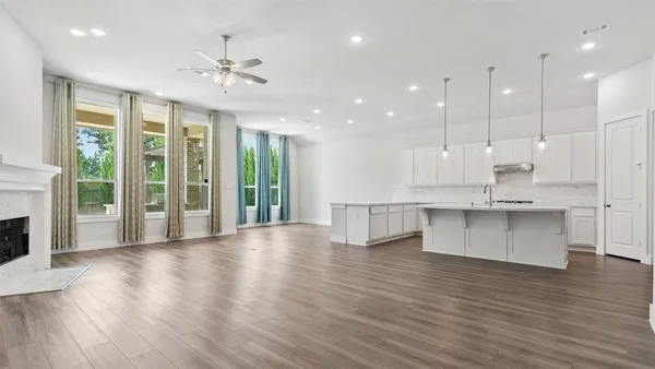 $580,000 | 15139 Botanical Garden Drive, Conroe, TX 77302