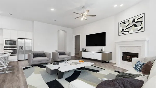 $580,000 | 15139 Botanical Garden Drive, Conroe, TX 77302