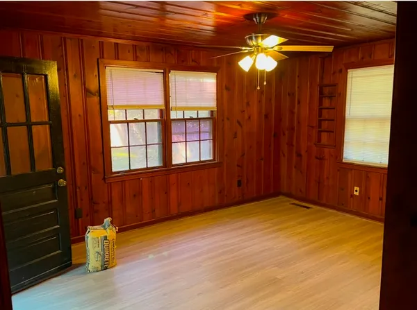 $1,300 | 779 Indian Drive, Memphis, TN 38122