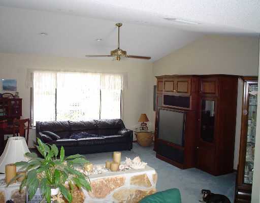 17688 Foxwood Way Boca Raton, FL 33487 - Photo 3 of 14 Additional Photo