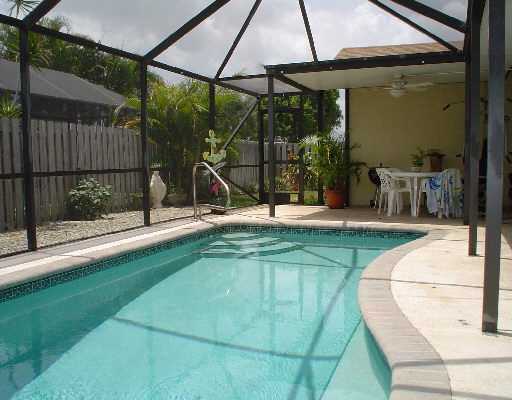 17688 Foxwood Way Boca Raton, FL 33487 - Photo 8 of 14 Additional Photo
