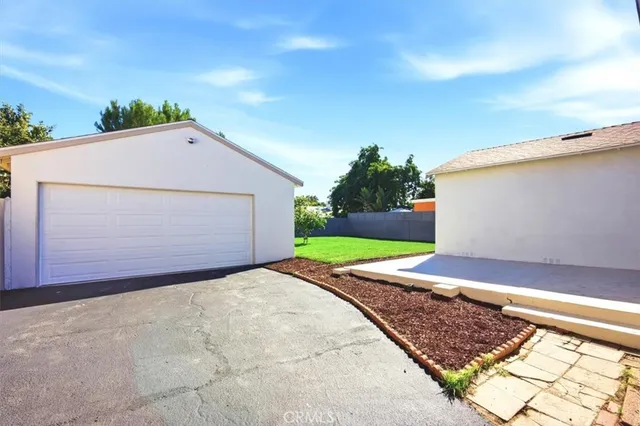 $868,000 | 13040 Wentworth Street, Arleta, CA 91331