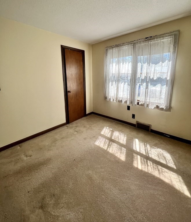 104 Silvin Road Chicopee, MA 01013 - Photo 14 of 17 Gallery Image 14