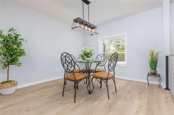 $325,000 | 1932 Variations Drive Northeast, Atlanta, GA 30329