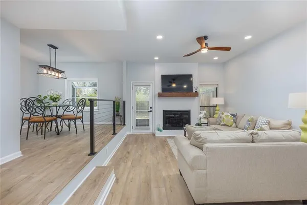 $325,000 | 1932 Variations Drive Northeast, Atlanta, GA 30329