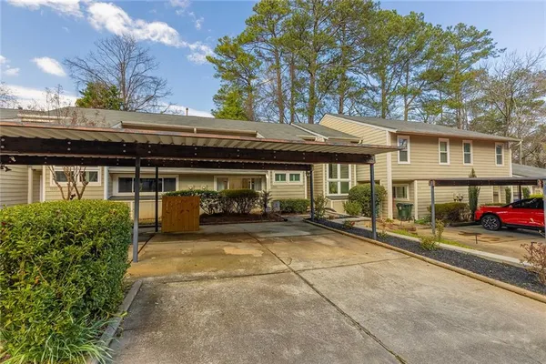 $325,000 | 1932 Variations Drive Northeast, Atlanta, GA 30329