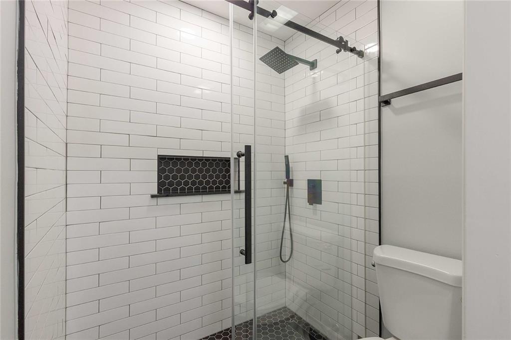 1932 Variations Drive Northeast Atlanta, GA 30329 - Photo 28 of 37