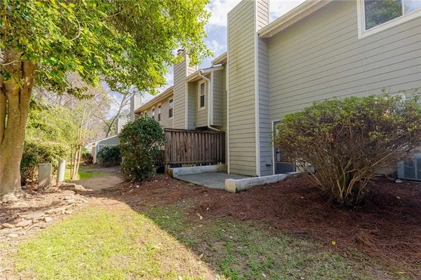 $325,000 | 1932 Variations Drive Northeast, Atlanta, GA 30329