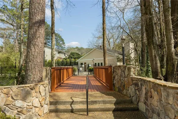 $325,000 | 1932 Variations Drive Northeast, Atlanta, GA 30329