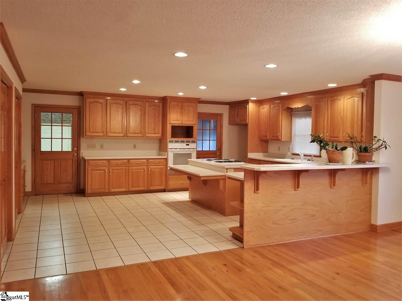 1927 Gibbs Shoals Road Greer, SC 29650 - Photo 13 of 36 Gallery Image 13