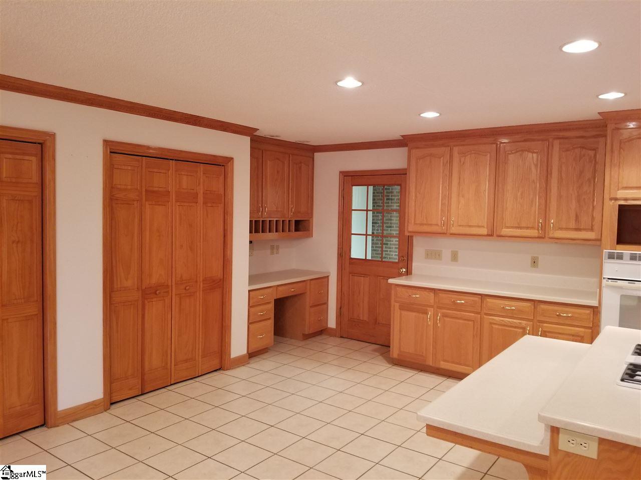 1927 Gibbs Shoals Road Greer, SC 29650 - Photo 15 of 36 Gallery Image 15