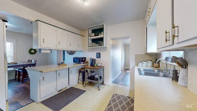 $310,000 | 124 8th Avenue North, Buhl, ID 83316