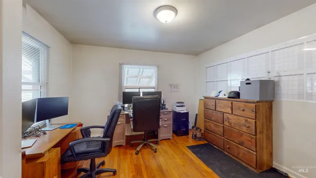 $310,000 | 124 8th Avenue North, Buhl, ID 83316