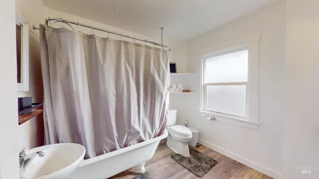 $310,000 | 124 8th Avenue North, Buhl, ID 83316