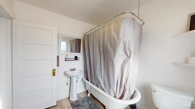 $310,000 | 124 8th Avenue North, Buhl, ID 83316